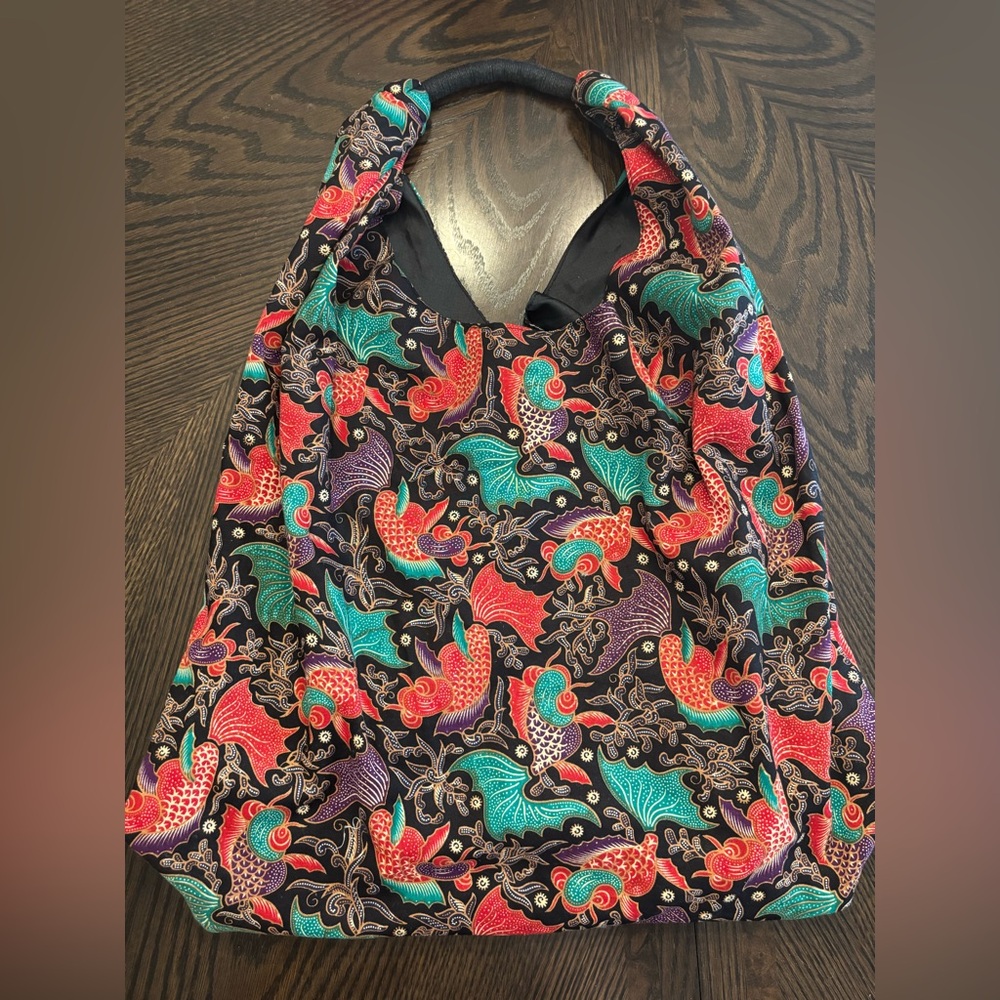 Cotton Large Hobo Bag - Fish pattern, Black/Red/Green/Purple color